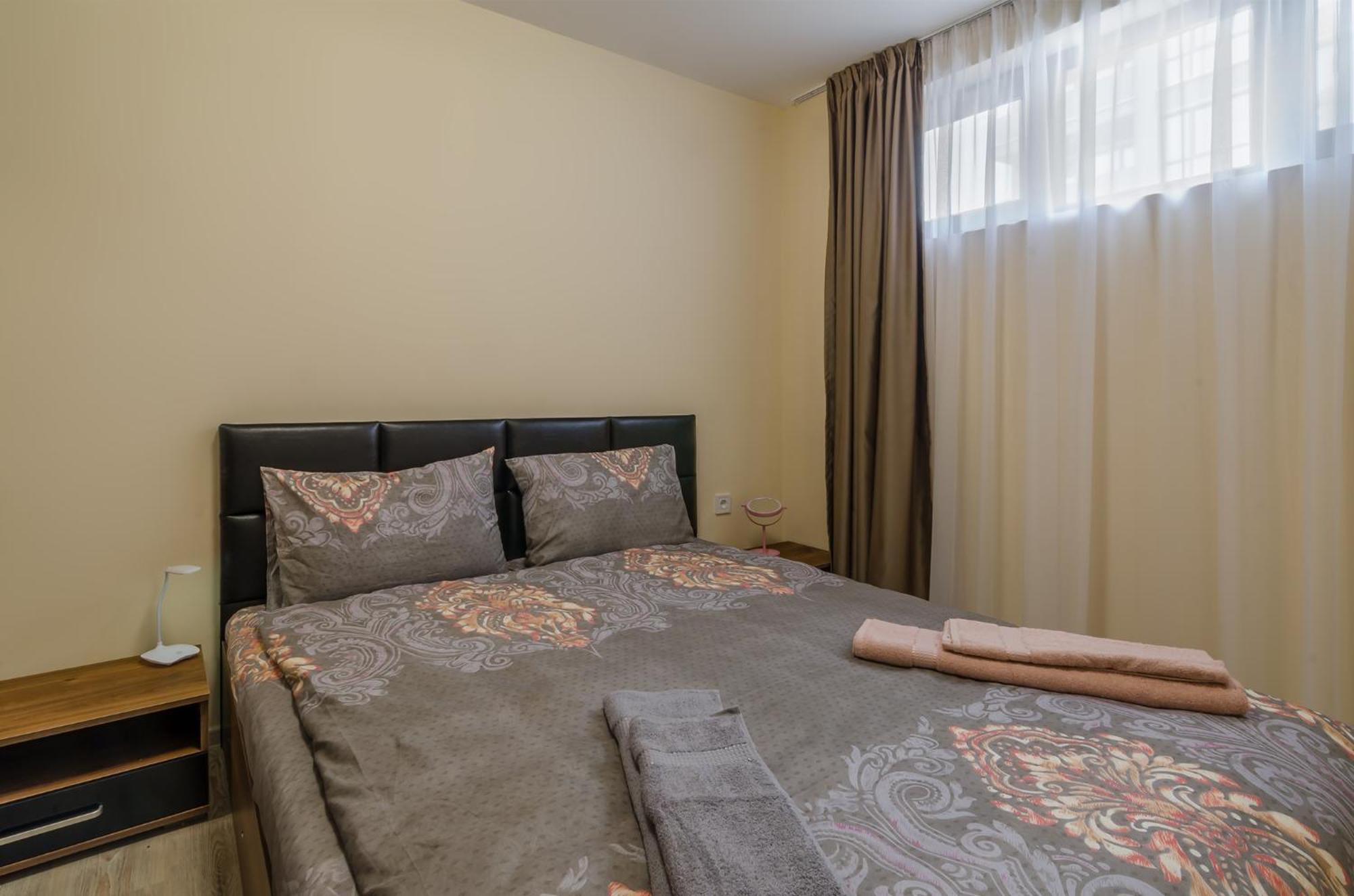 Brizy Apartment Varna Bagian luar foto